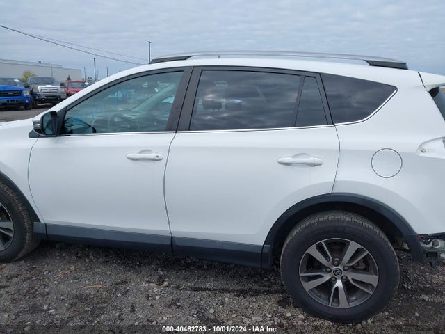 Toyota Rav4 Adventure/xle 2018 2T3RFREV2JW802688 Image 14