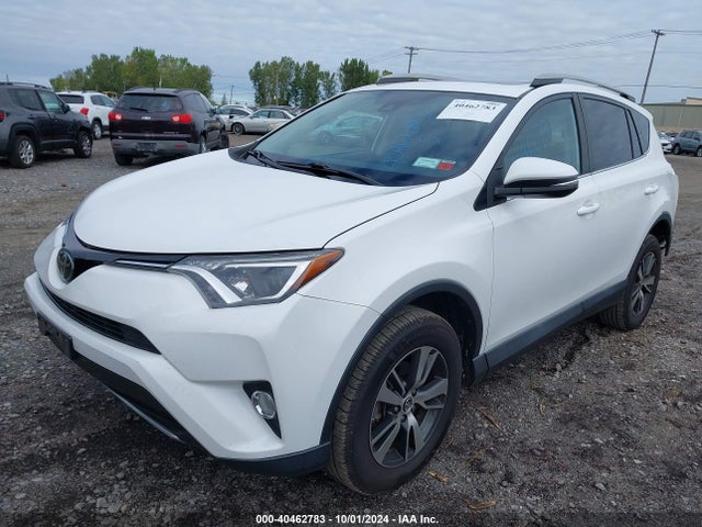 Toyota Rav4 Adventure/xle 2018 2T3RFREV2JW802688 Image 2