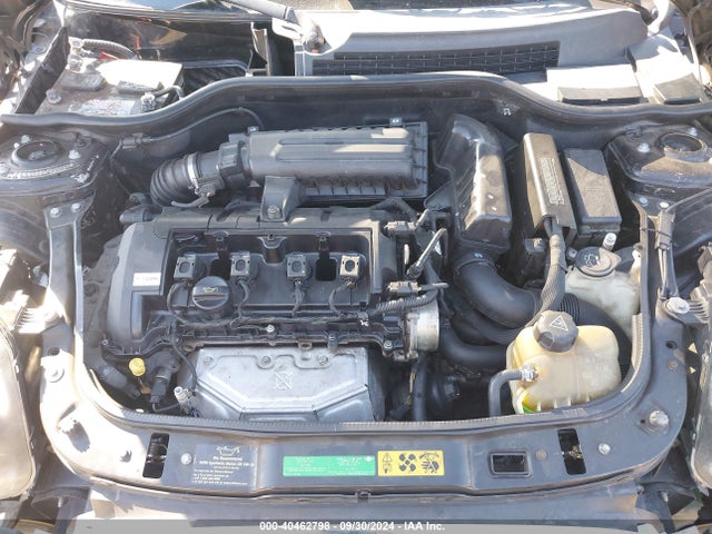 2010 MINI COOPER WMWMF3C55ATZ22737 Photo 9
