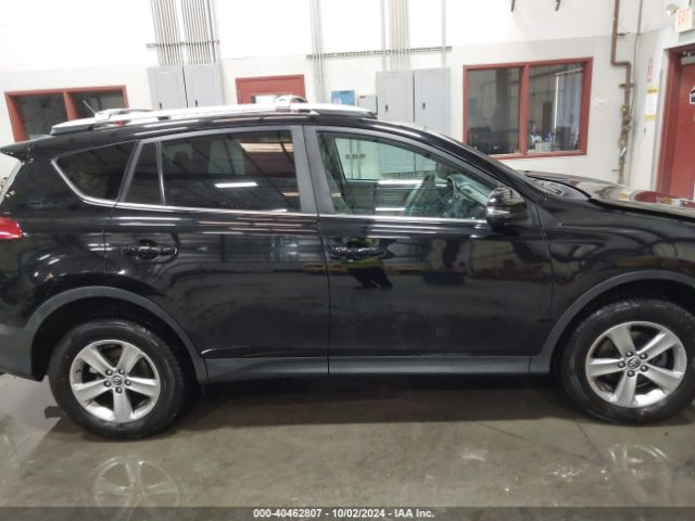2T3RFREV7FW354732 Toyota Rav4 Xle