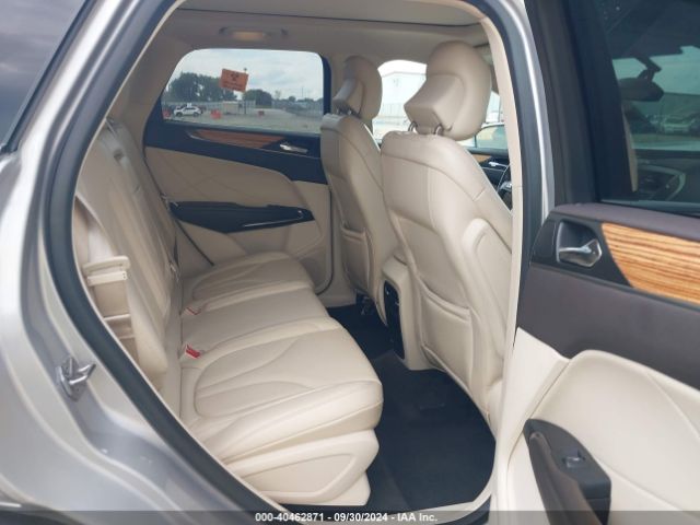 5LMCJ2C9XGUJ05222 Lincoln MKC SELECT