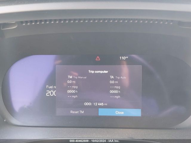 YV4L12UX6P2087668 Volvo Xc40 B5 Ultimate Dark Theme
