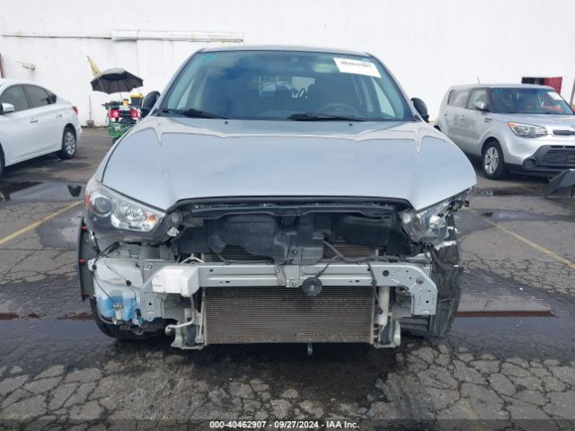 JA4AR3AU3KU022268 Mitsubishi Outlander Sport 2.0 Es
