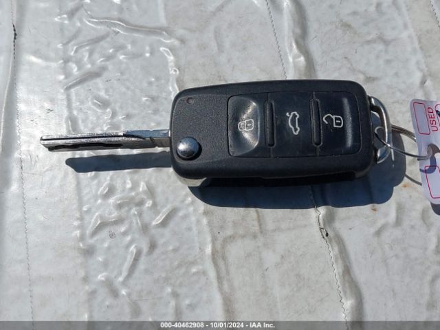 3VWJ17AT0GM617227 Volkswagen Beetle 1.8t Se