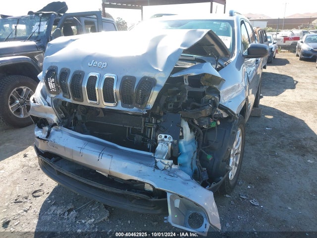 1C4PJMAB2GW199109 Jeep Cherokee Sport