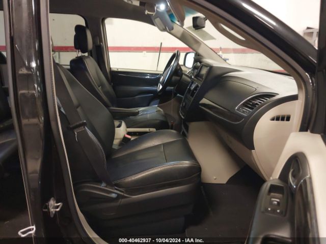 2C4RC1BG5ER443014 Chrysler Town & Country Touring