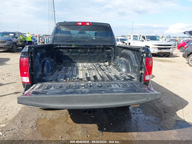 1C6RR6FG3KS704812 RAM 1500 Classic Tradesman Quad Cab 4x2 6'4 Box