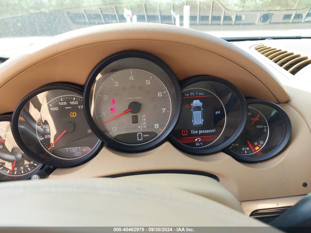 2011 PORSCHE CAYENNE WP1AB2A2XBLA51676 Photo 6