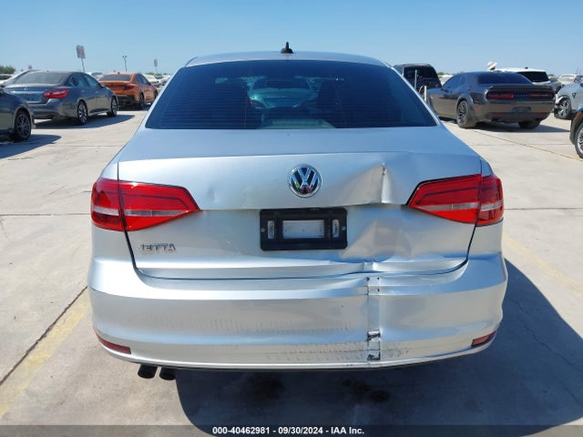 40462981 :رقم المزاد ، 3VW2K7AJ6FM339979 vin ، 2015 Volkswagen Jetta 2.0l S مزاد بيع