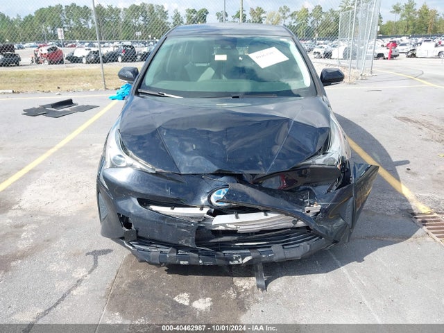 Toyota Prius Two Eco 2018 JTDKARFU5J3068556 Image 12