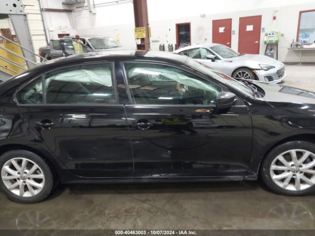 3VWD17AJ6FM268147 Volkswagen Jetta 1.8t Se