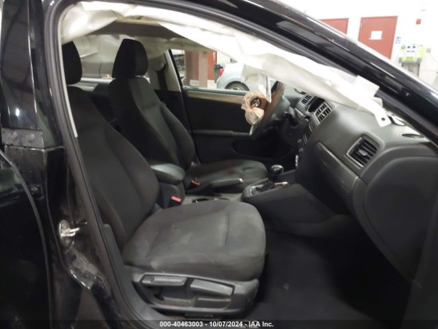 3VWD17AJ6FM268147 Volkswagen Jetta 1.8t Se