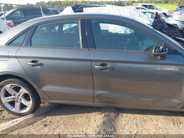WAUB8GFF1J1059282 Audi A3 2.0t Premium/2.0t Tech Premium
