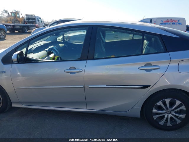 Toyota Prius Prime Limited 2021 JTDKAMFP8M3189096 Image 15