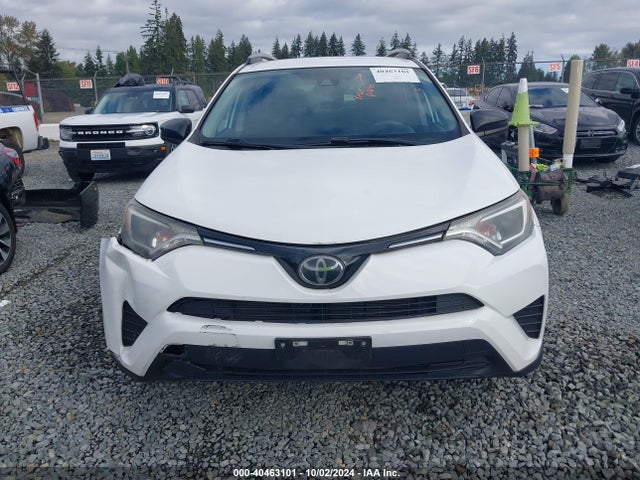 Toyota RAV4 LE 2017 2T3BFREV4HW662980 Image 12