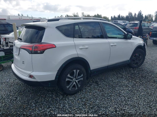 Toyota RAV4 LE 2017 2T3BFREV4HW662980 Image 4