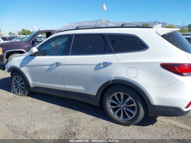 KM8SNDHF7HU253293 Hyundai Santa Fe Se