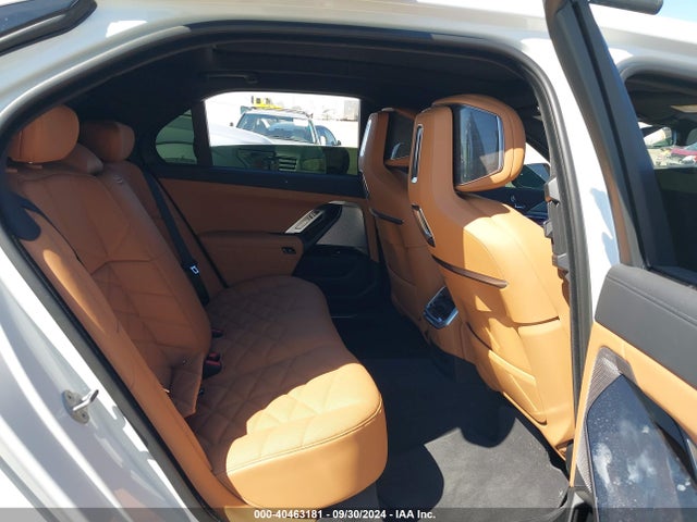 WBA23EH03RCP97807 BMW 740 I