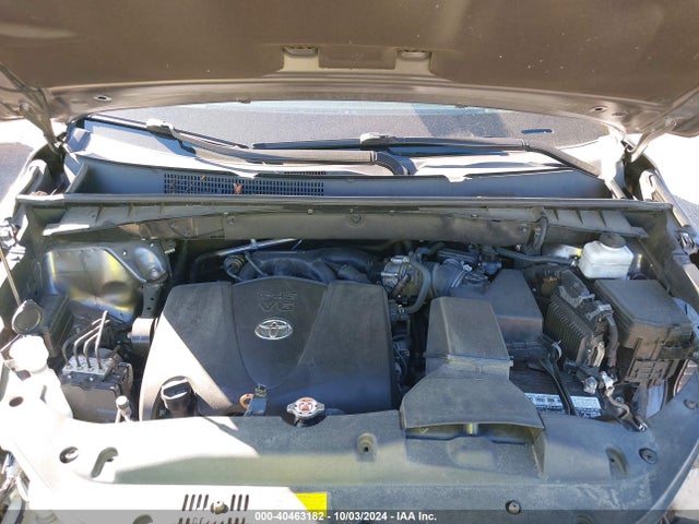 Toyota Highlander Xle 2019 5TDJZRFH7KS569519 Image 10