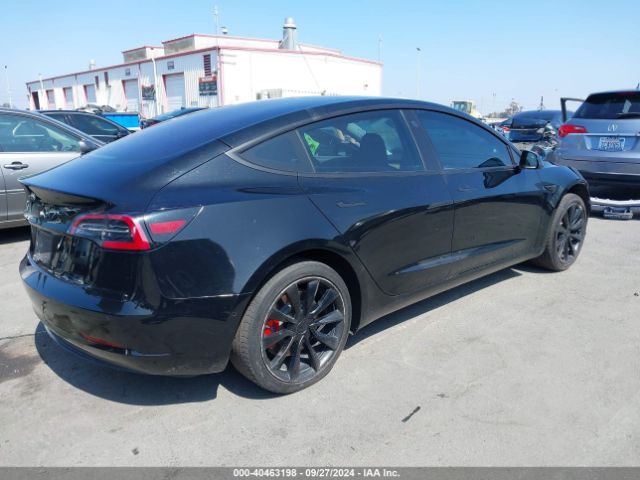 5YJ3E1EA4JF010698 Tesla Model 3 Long Range/mid Range