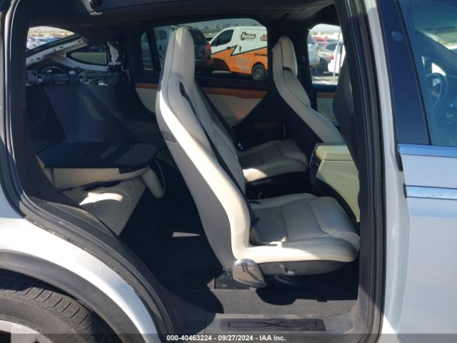 5YJXCBE25KF187901 Tesla Model X 100d/75d/long Range