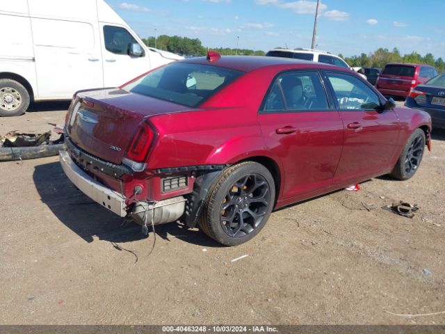 2C3CCAAGXKH738820 Chrysler 300 Touring