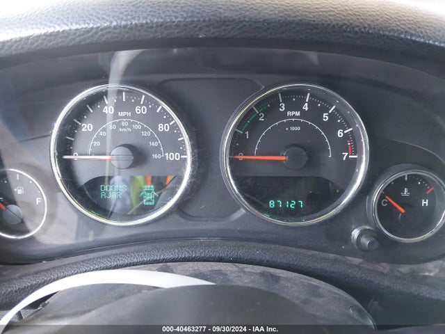 1C4BJWEG0EL128887 Jeep Wrangler Unlimited Sahara