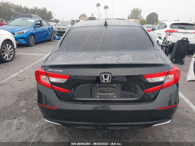 Honda ACCORD LX 2018 1HGCV1F10JA244488 Image 16