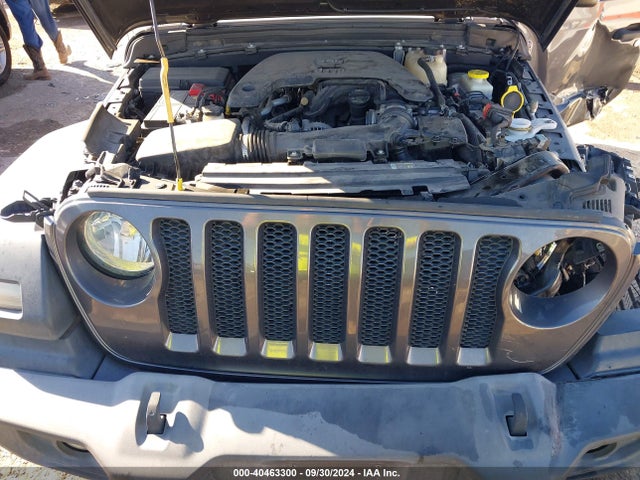 1C4GJXAG6JW284765 Jeep Wrangler Sport S 4x4