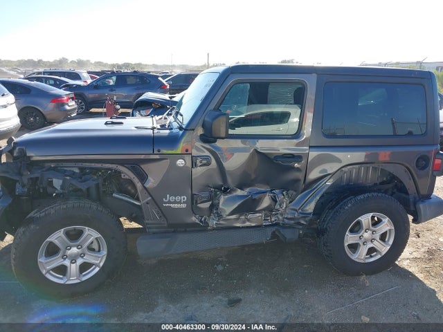 1C4GJXAG6JW284765 Jeep Wrangler Sport S 4x4