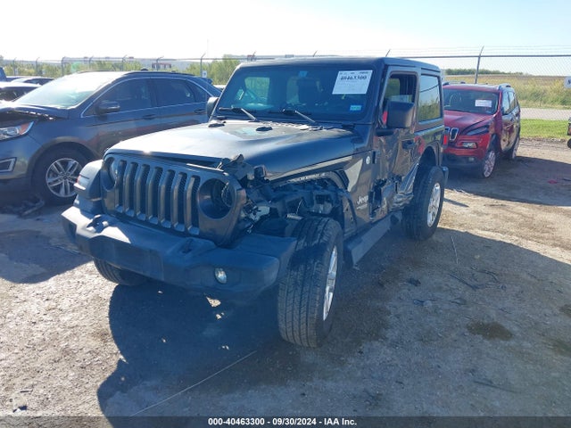 1C4GJXAG6JW284765 Jeep Wrangler Sport S 4x4