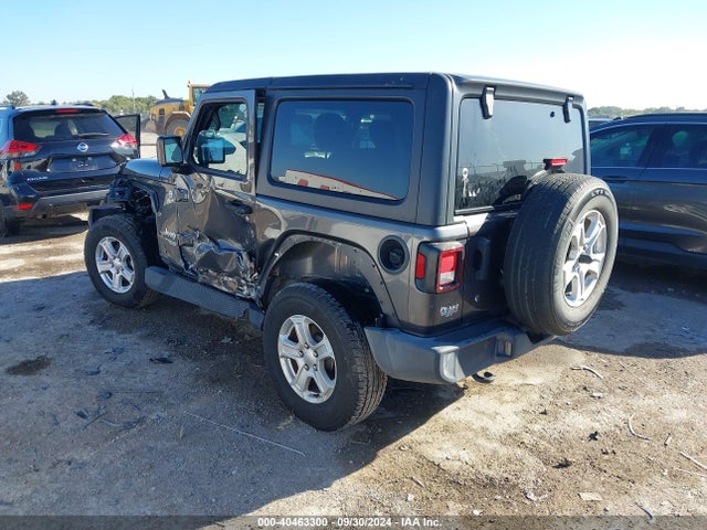 1C4GJXAG6JW284765 Jeep Wrangler Sport S 4x4