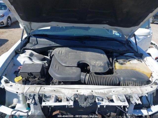 2C3CCABG9FH767083 Chrysler 300 300s