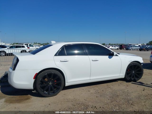 2C3CCABG9FH767083 Chrysler 300 300s
