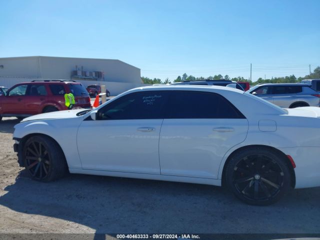 2C3CCABG9FH767083 Chrysler 300 300s