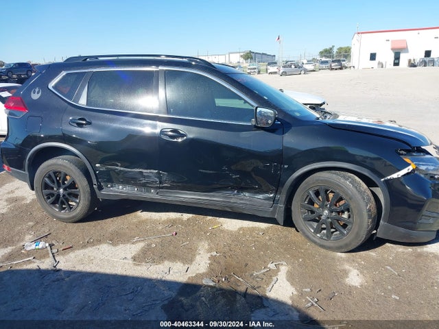 Nissan ROGUE SV 2017 5N1AT2MT3HC756973 Image 12