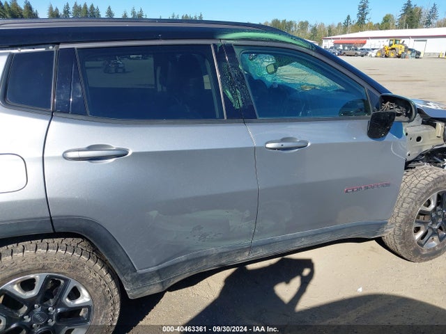 3C4NJDDB9HT657576 Jeep New Compass Trailhawk 4x4