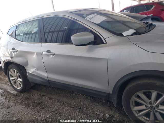 JN1BJ1CP0KW229608 Nissan Rogue Sport S