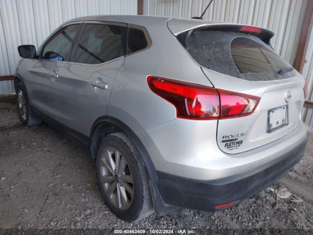 JN1BJ1CP0KW229608 Nissan Rogue Sport S