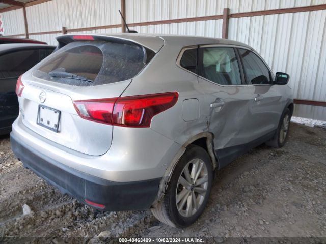 JN1BJ1CP0KW229608 Nissan Rogue Sport S