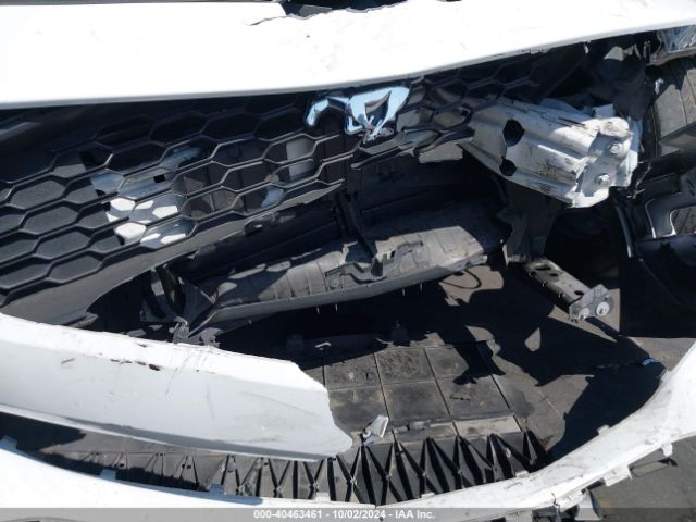 1FATP8UH6J5142838 Ford Mustang
