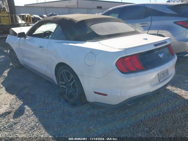 1FATP8UH6J5142838 Ford Mustang