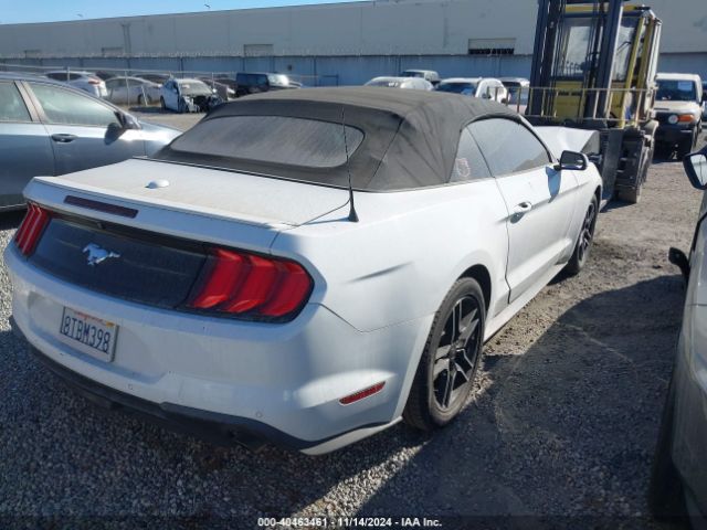 1FATP8UH6J5142838 Ford Mustang