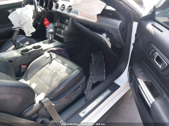 1FATP8UH6J5142838 Ford Mustang