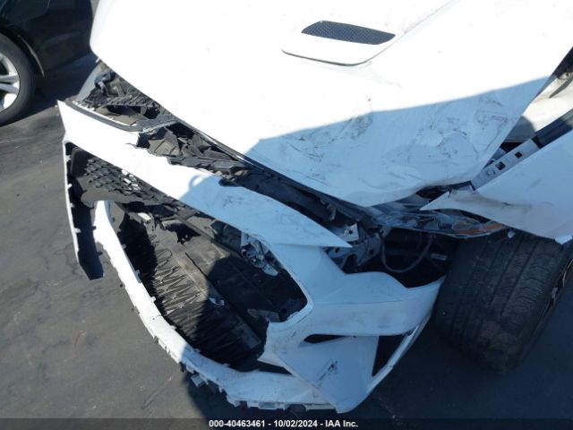 1FATP8UH6J5142838 Ford Mustang