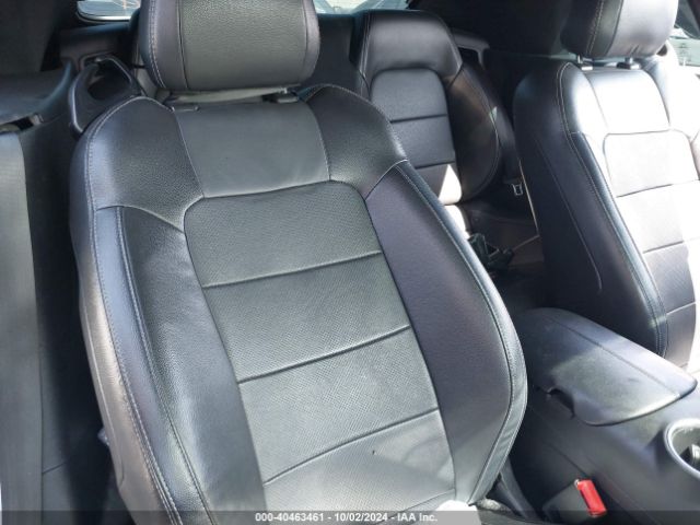 1FATP8UH6J5142838 Ford Mustang