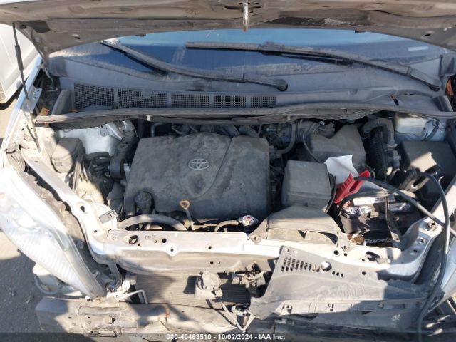 5TDKZ3DC7JS919500 Toyota Sienna Le 8 Passenger