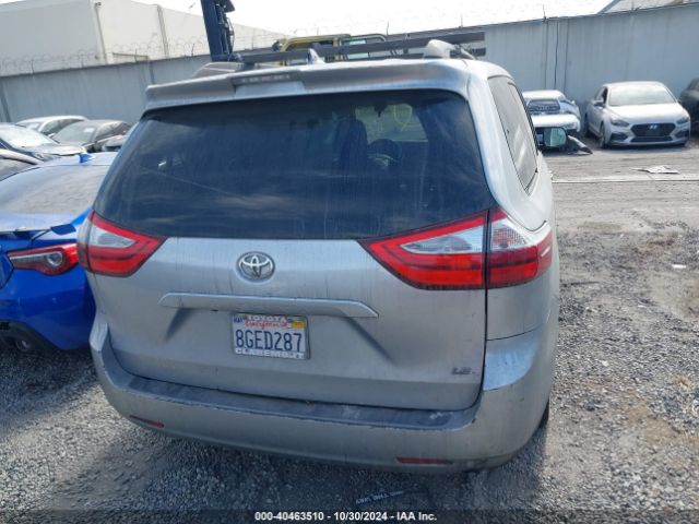 5TDKZ3DC7JS919500 Toyota Sienna Le 8 Passenger