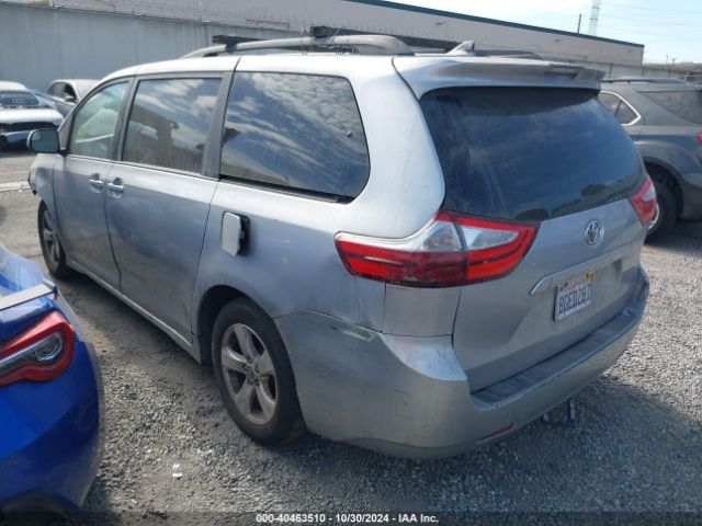 5TDKZ3DC7JS919500 Toyota Sienna Le 8 Passenger