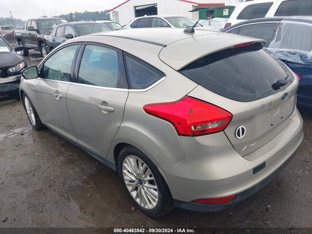 Ford Focus Titanium 2015 1FADP3N22FL381713 Image 3